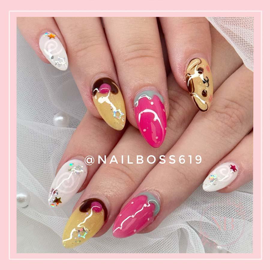 Minimalist nail design